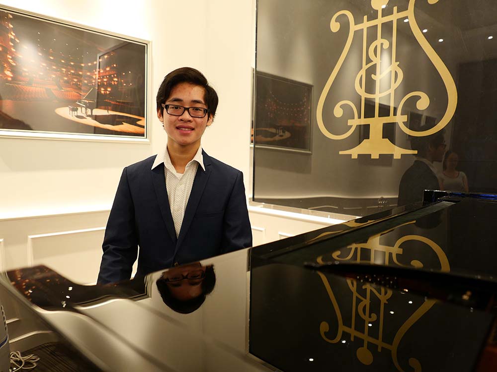 Steinway Youth Piano Competition Winners: Hansel Ang